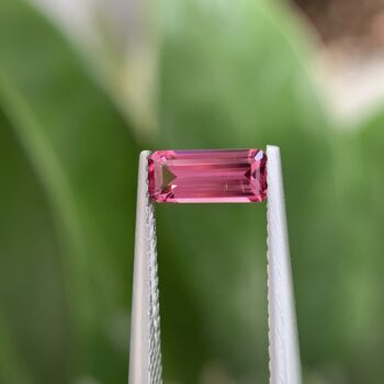Natural Mahenge Spinel 0.69 carats from Tanzania. vibrant pink. making jewellery