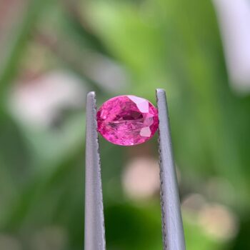 Natural Vibrant Pink Spinel, Oval Cut, 0.45 Carats, Ring, Jewelry Making