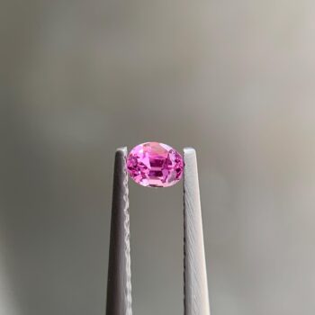 Natural Pink Mahenge Spinel 0.16 Carats, Oval Cut, Jewelry Making, Unheated
